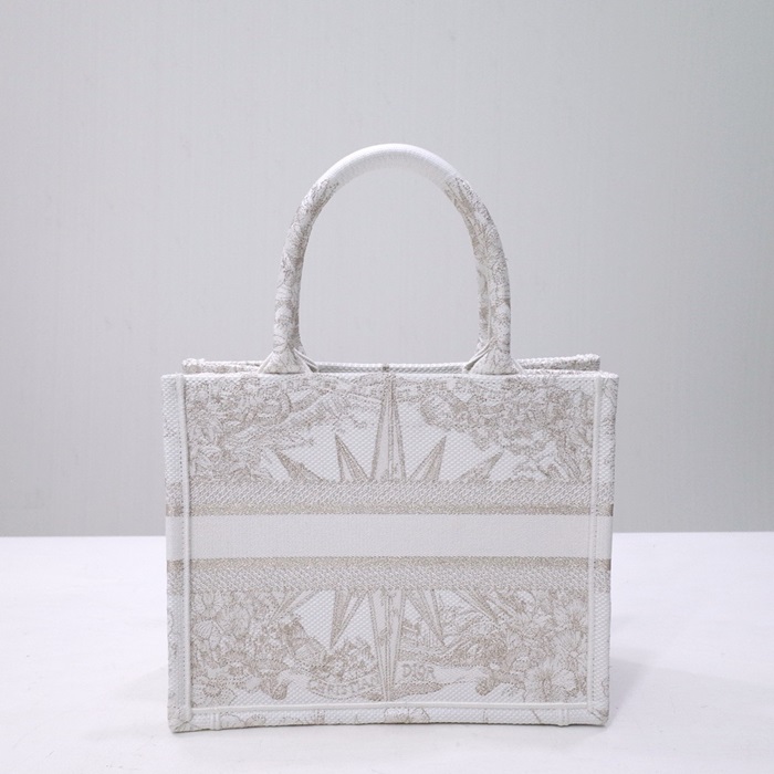 디올 골드 북토트