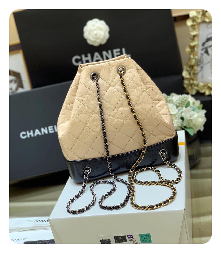 샤넬 가브리엘 카프스킨 스몰 베이지 빈티지 실버