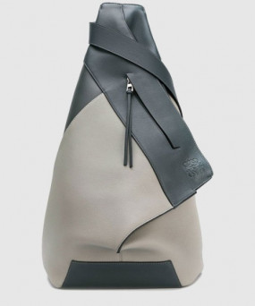 로에베 퍼즐 슬링 백 - 클래식 카프스킨