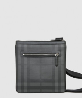 버버리 체크 메신저백 4060086