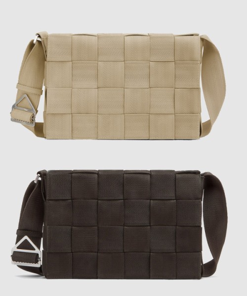 보테가베네타 위빙 카세트백 라지 680514