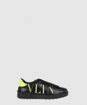 발렌티노 스니커즈 UY2S08