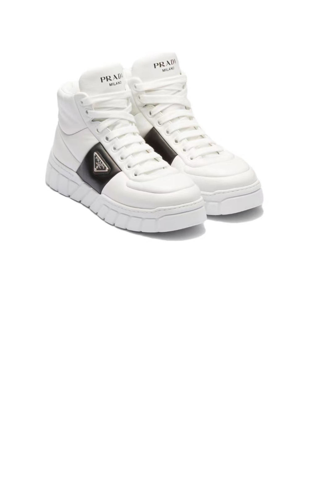 프라다 패딩 나파 레더 하이탑 스니커즈 2TE193