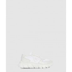 프라다 로고 로우탑 스니커즈 2EE366