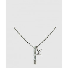 루이비통 LV 휘슬 목걸이 M68874