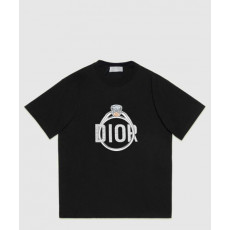 디올 로고 프린트 반팔