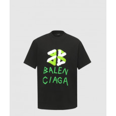 발렌시아가 티셔츠