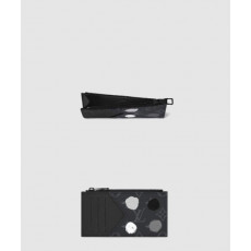 루이비통 LV x YK 코인 카드 홀더 M81930