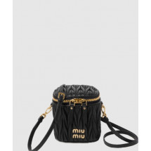 미우미우 마테라쎄 나파 가죽 마이크로 백 5NR018