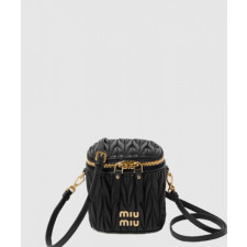 미우미우 마테라쎄 나파 가죽 마이크로 백 5NR018