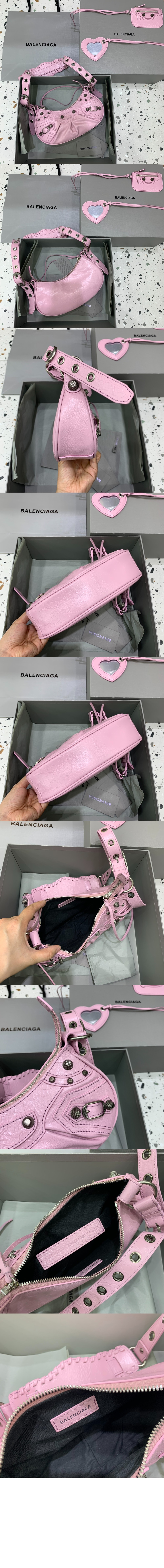 발렌시아가 버클 숄더백 671309