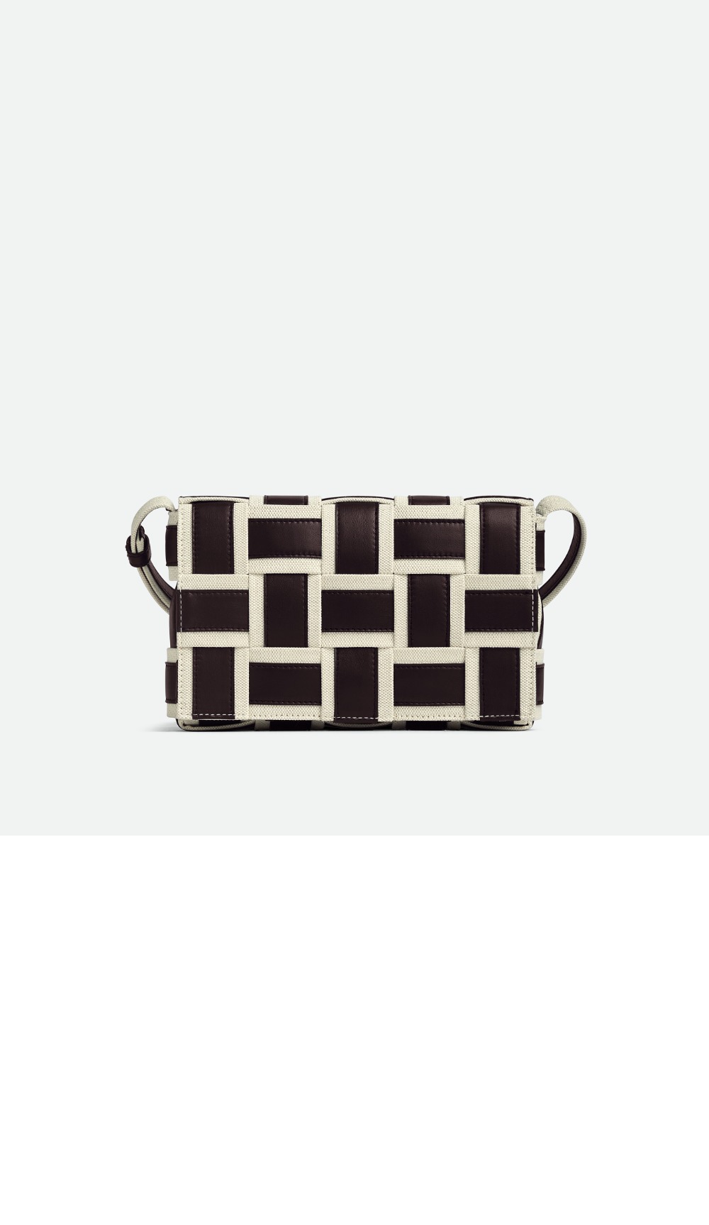 보테가베네타 카세트 755217