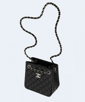 샤넬 턴 락 버킷 미니백