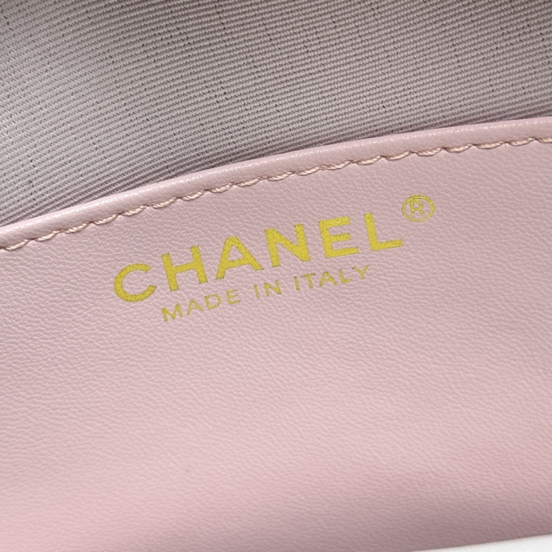 샤넬 하트 백 AS5764 18X19X5.5CM 램스킨 금장