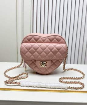 샤넬 하트 백 AS5764 18X19X5.5CM 램스킨 금장