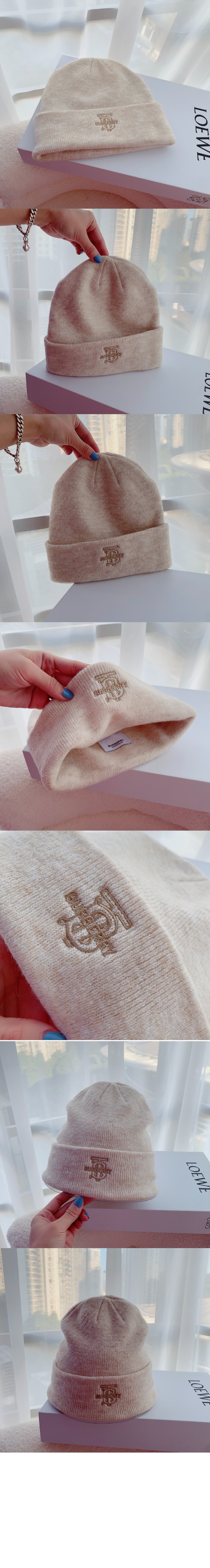 버버리 니트 비니 8053841