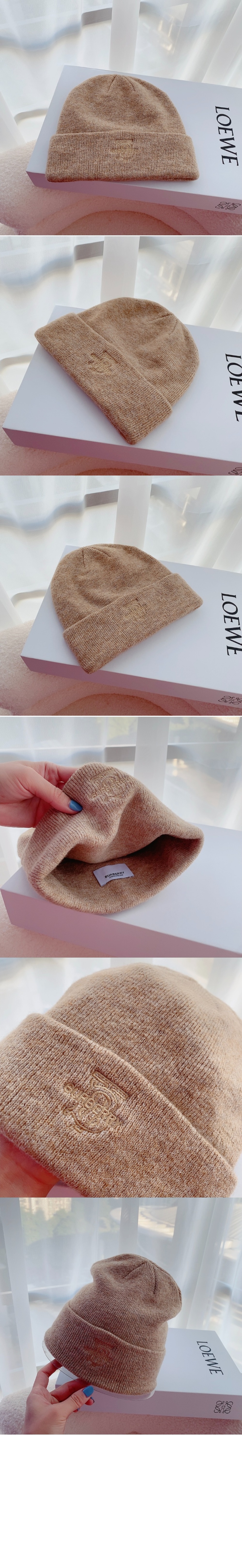 버버리 니트 비니 8053841