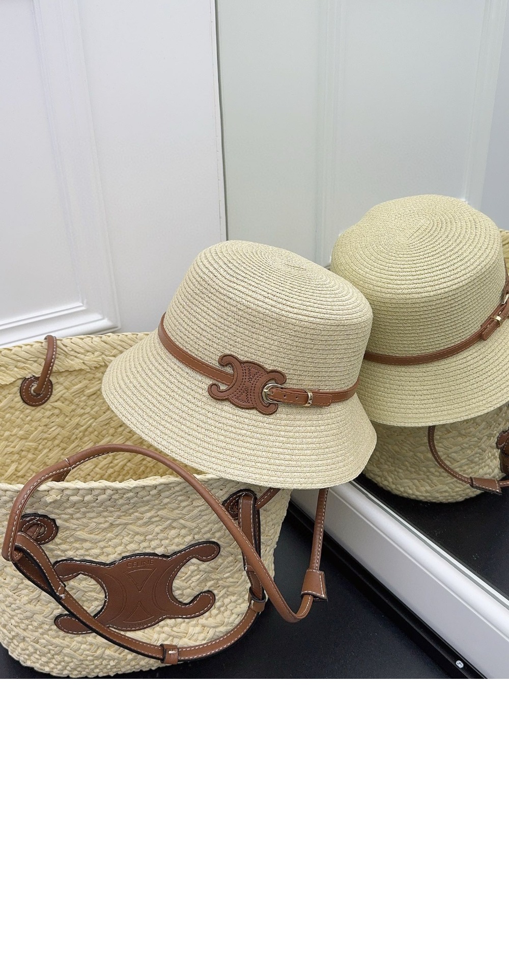 셀린느 밀짚모자 버킷햇 2A66T1