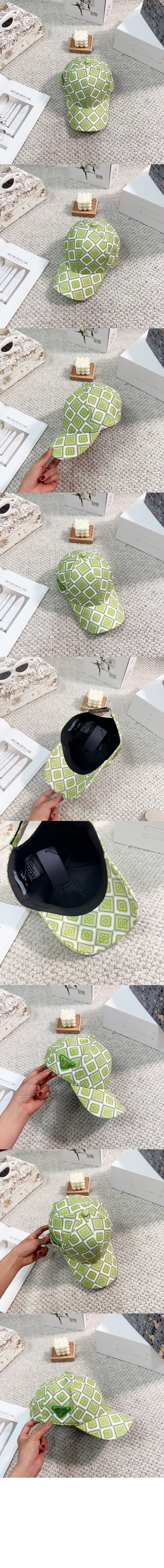 프라다 로고 프린트 베이스볼 캡 1HC274