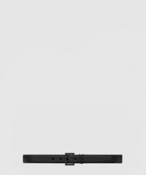 생로랑 스퀘어 버클을 장식한 유광 박스 생 로랑 가죽 소재의 벨트 634437