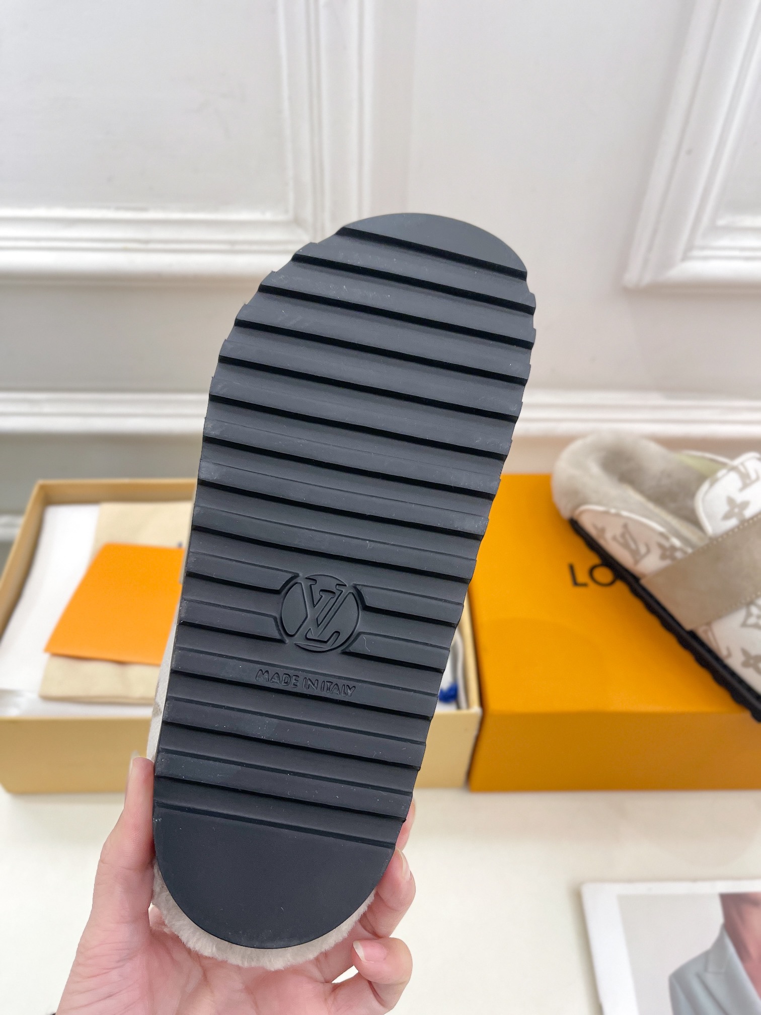 루이비통 LV 코지 컴포트 클로그