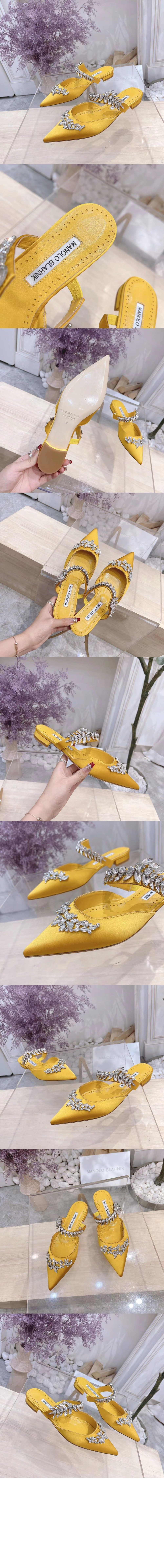 마놀로블라닉 새틴 주얼 버클 뮬