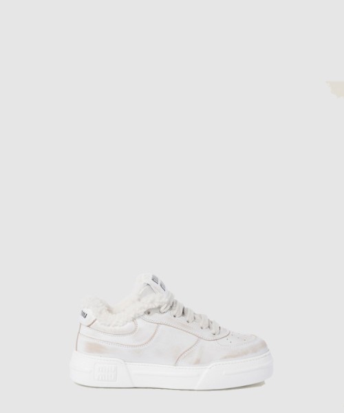 미우미우 레더 스니커즈 5E892D