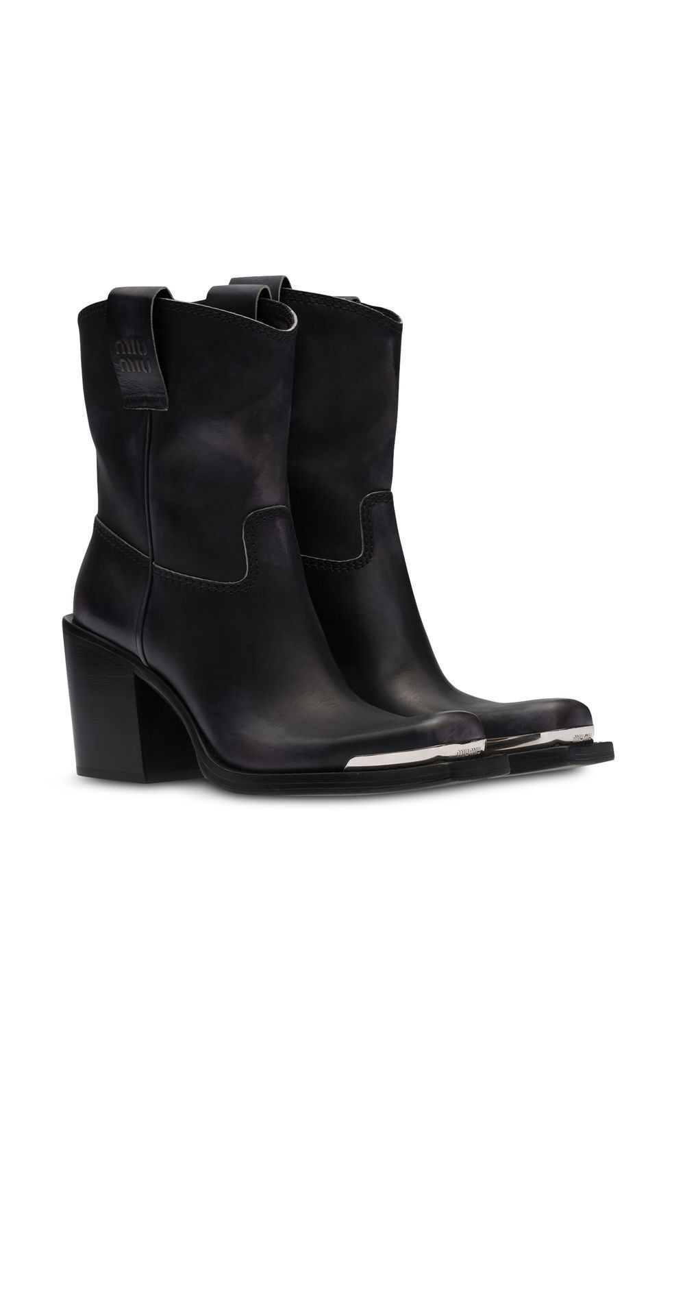 미우미우 가죽 부티 5T860D