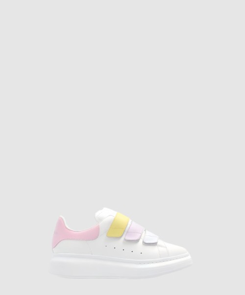 알렉산더맥퀸 스니커즈 697105