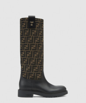 펜디 가죽과 패브릭 부츠 8W8574