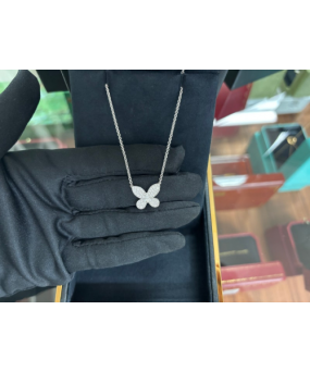 그라프 파베 버터플라이 다이아몬드 미니 펜던트 화이트 골드