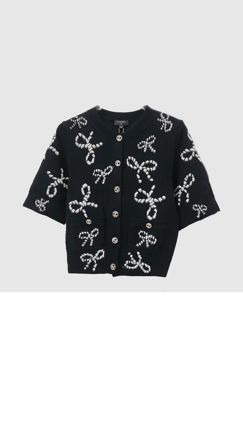 샤넬 로고 프린트 반팔