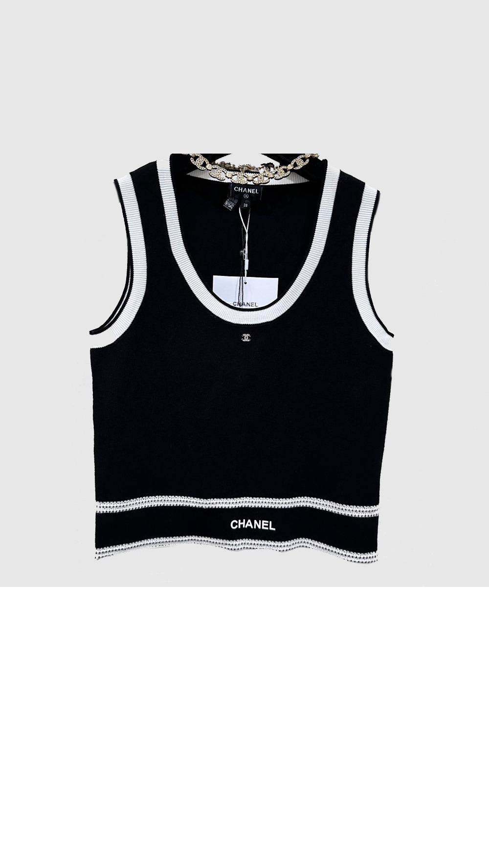 샤넬 로고 프린트 반팔