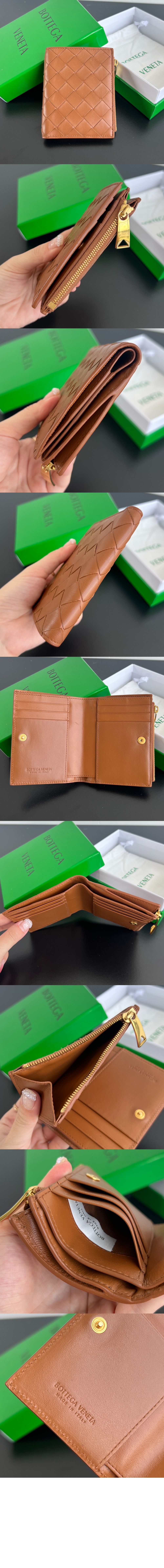 보테가베네타 스몰 카세트 폴더형 지퍼 지갑 742698