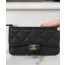 샤넬 클래식 플랫 지퍼 카드지갑 캐비어 금장 AP2570
